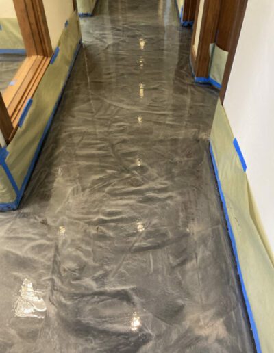 gray and silver metallic epoxy floor