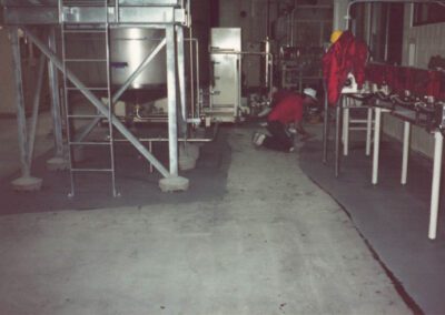 installing urethane cement floor in food and beverage plant