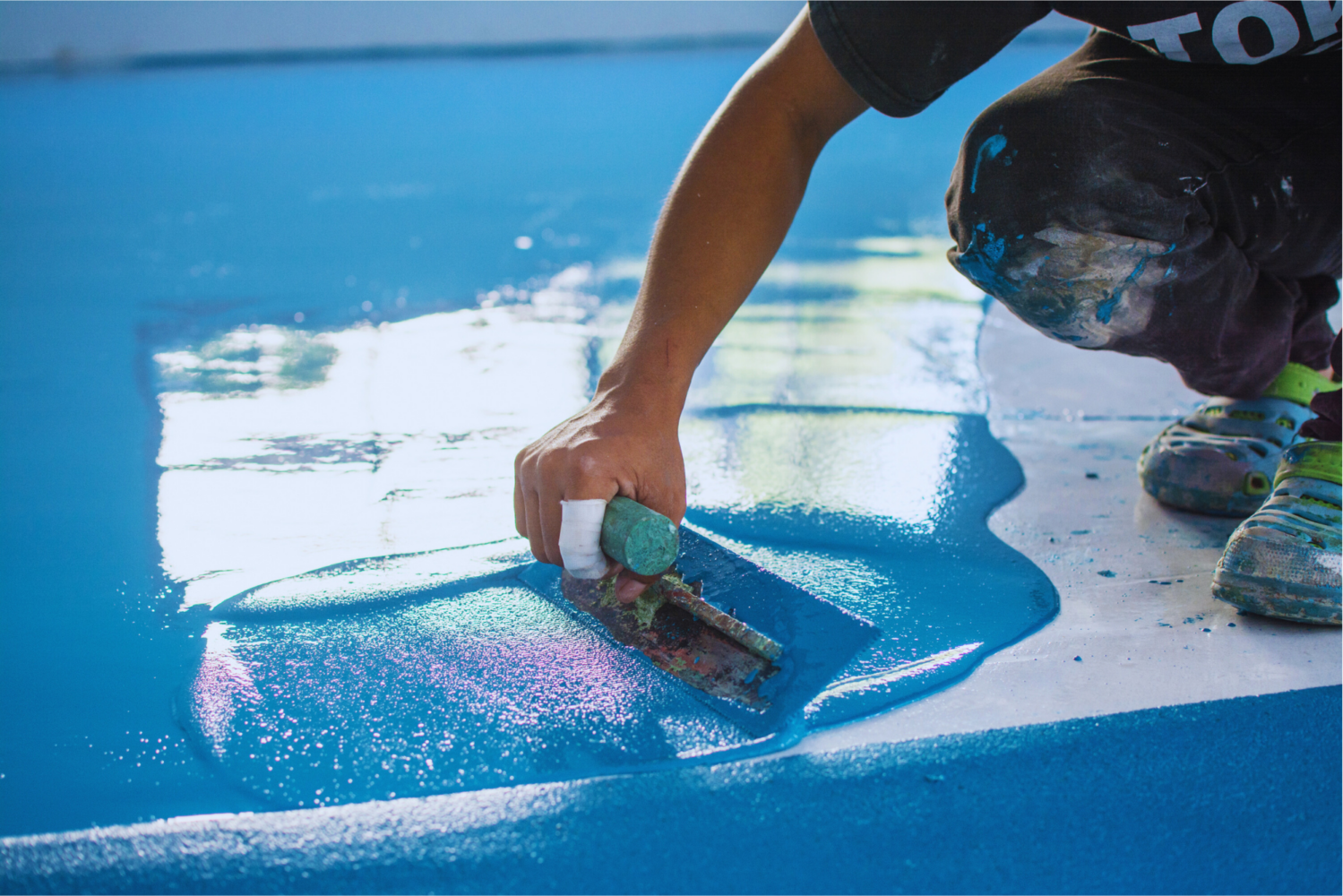 Decorative epoxy floor installation