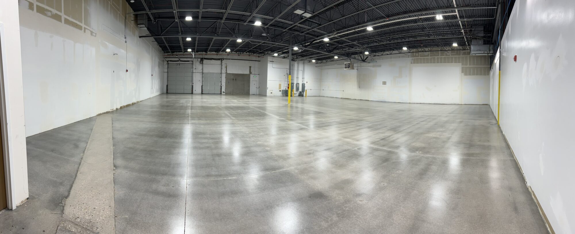Polished concrete flooring in a warehouse