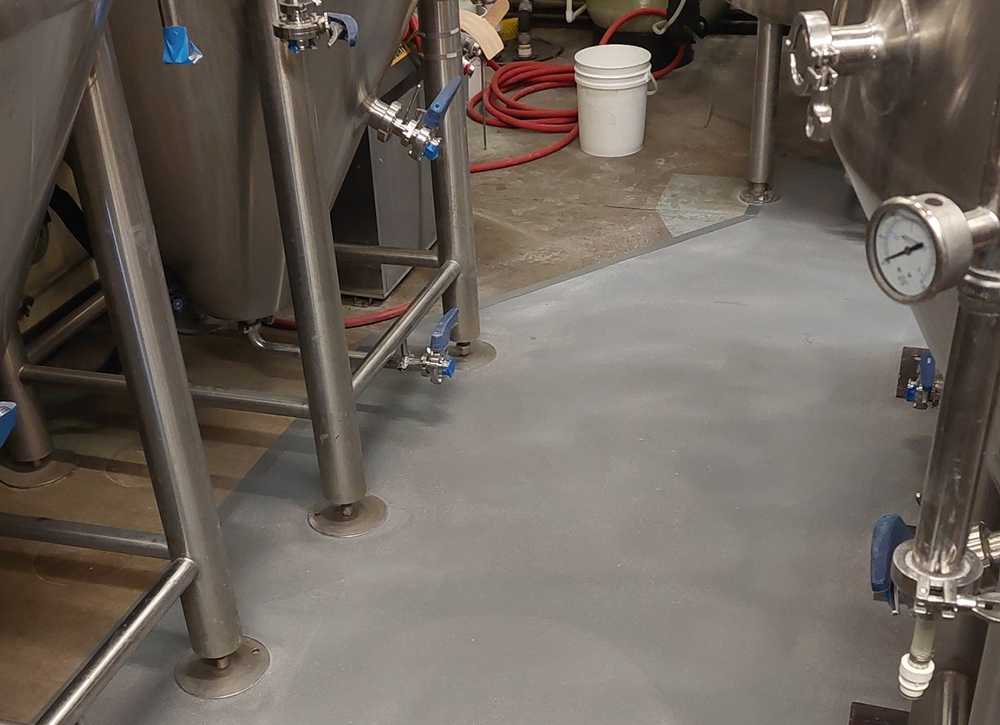 laying epoxy floor