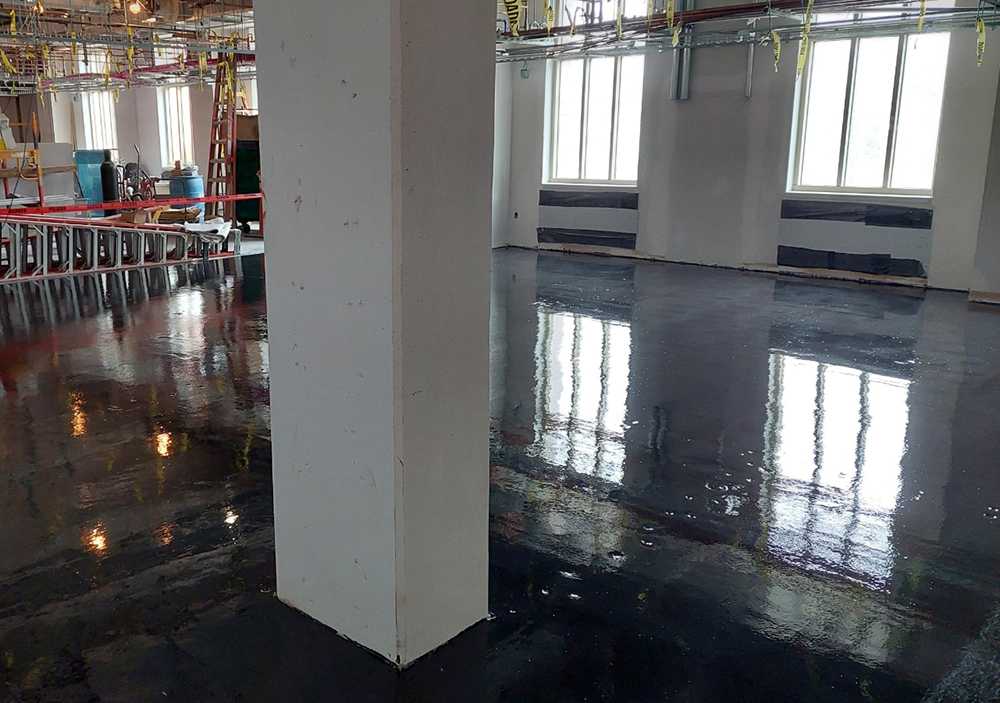 laying epoxy floor