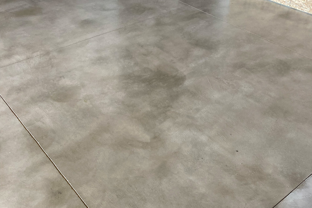 polished_concrete_2 laying epoxy floor